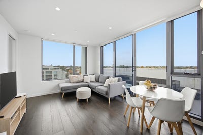 /international/au/404-240-mckinnon-road-mckinnon-vic-151049792/