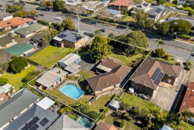 /international/au/709-webster-road-chermside-qld-148550156/