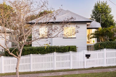 /international/au/77-sandon-street-graceville-qld-148625932/