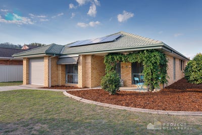 /international/au/26-jacob-crescent-glenroy-nsw-151121648/