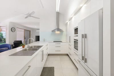 /international/au/6-elm-court-tallebudgera-qld-151980408/