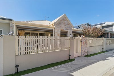 /international/au/108-clubhouse-lane-gnangara-wa-151418332/