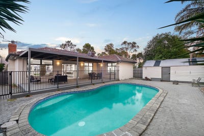 /international/au/229-marine-parade-hastings-vic-151000312/