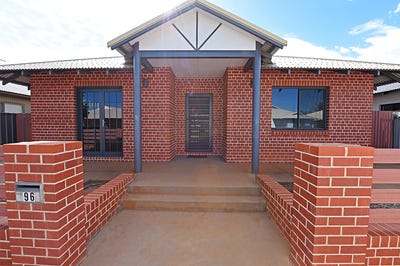 /international/au/96-marniyarra-loop-baynton-wa-151055312/