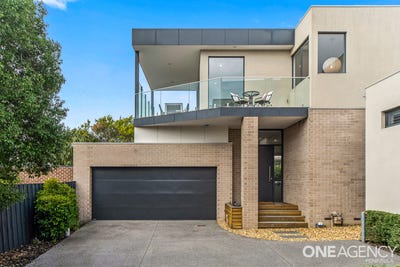 /international/au/3-27-codrington-street-dromana-vic-151353564/