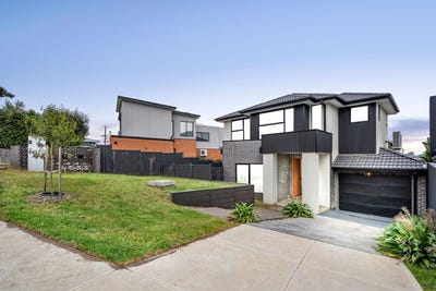 /international/au/1-55-clydebank-road-essendon-west-vic-151628736/