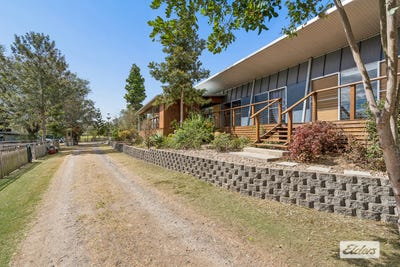 /international/au/49-laidley-creek-west-road-laidley-creek-west-qld-152342376/