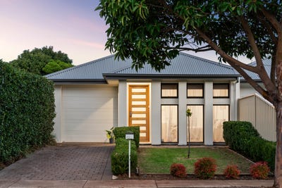 /international/au/22-byron-avenue-clovelly-park-sa-151432700/