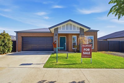 /international/au/7-elliman-crescent-sale-vic-151193684/