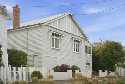 /international/au/62-lyttleton-street-east-launceston-tas-151124380/