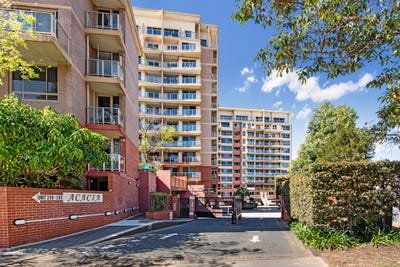 /international/au/96-14-16-station-street-homebush-nsw-152595224/