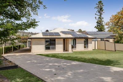 /international/au/10-brisbane-street-drayton-qld-152614360/