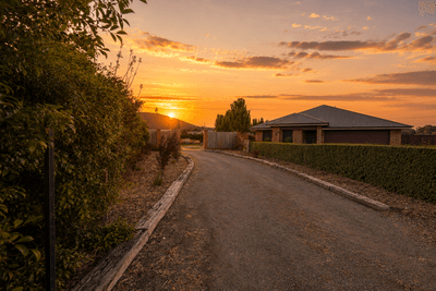 /international/au/315-baxter-court-lavington-nsw-204528076/