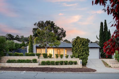 /international/au/25-glenbar-road-duncraig-wa-152485084/