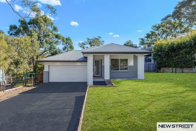 /international/au/4-bentwing-parade-murrays-beach-nsw-148469612/