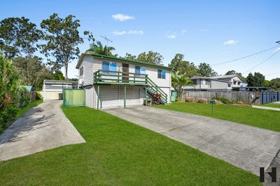 /international/au/12-dellamere-court-eagleby-qld-150741248/