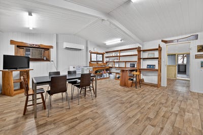 /international/au/5-sinclair-street-dittmer-proserpine-qld-151223956/