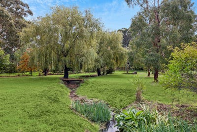 /international/au/21-victoria-street-hahndorf-sa-150863556/