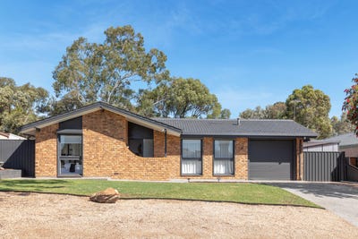 /international/au/16-vitana-court-craigmore-sa-152641112/