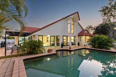 /international/au/8-northlake-crescent-sippy-downs-qld-151165728/