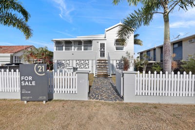 /international/au/67-brisbane-street-mackay-qld-152628232/