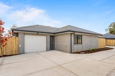 /international/au/5-33-george-street-kilmore-vic-151299328/