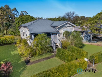/international/au/48-lusitania-street-newtown-qld-148427712/