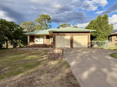 /international/au/16-callaille-avenue-moree-nsw-142531036/