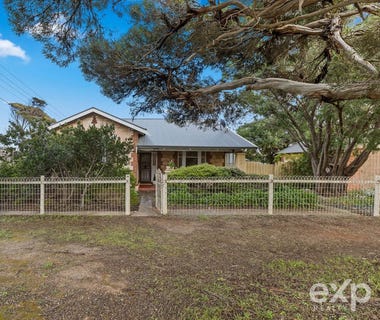 /international/au/16-stevenson-street-port-lincoln-sa-152082316/