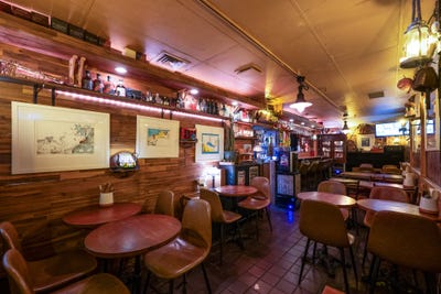 /international/au/shop-4-83-mount-street-north-sydney-nsw-505160144/?lang=id