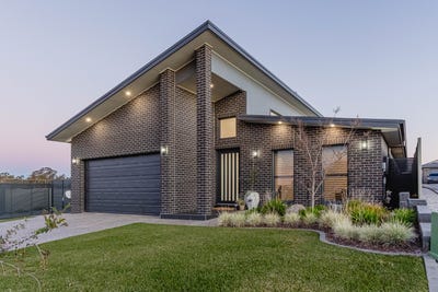 /international/au/15-ferrier-drive-dubbo-nsw-148461488/?lang=de