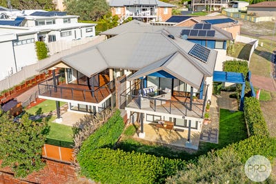 /international/au/7-sailfish-street-corlette-nsw-151034760/