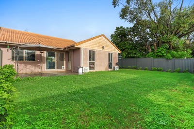 /international/au/11-26-fortune-street-coomera-qld-151323320/