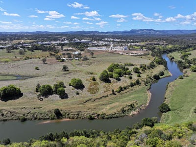 /international/au/90-old-imbil-road-monkland-qld-700426356/