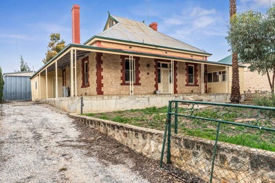 /international/au/3-thompson-street-waikerie-sa-152274800/