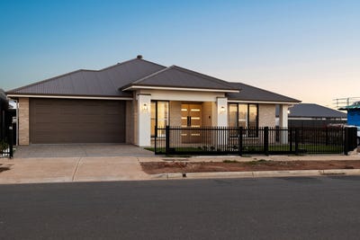 /international/au/69-corymbia-avenue-riverlea-park-sa-151240104/