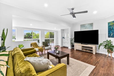 /international/au/64-coes-creek-road-burnside-qld-151214224/