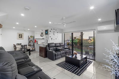 /international/au/55-31-james-edwards-street-richlands-qld-151272368/