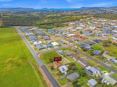 /international/au/80-hudson-road-yakamia-wa-152531904/