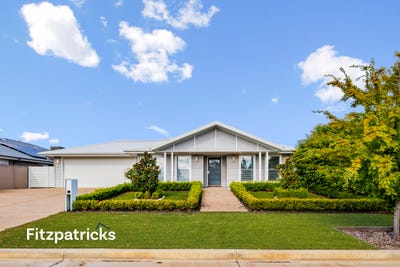 /international/au/12-thane-court-lloyd-nsw-151145520/
