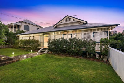 /international/au/45-upper-cairns-terrace-paddington-qld-150855472/