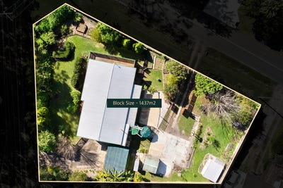 /international/au/273-275-panorama-drive-rosemount-qld-148553888/?lang=en