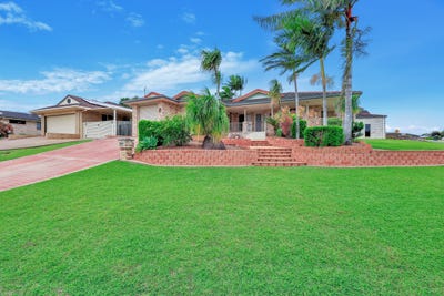 /international/au/10-reynella-drive-avoca-qld-150472192/