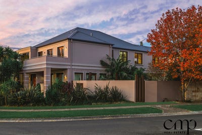 /international/au/37-sir-warwick-fairfax-drive-harrington-park-nsw-148511776/