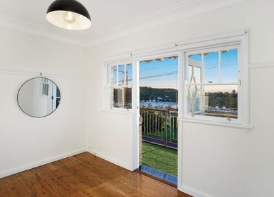 /international/au/1-33-dumbarton-street-mcmahons-point-nsw-151226836/