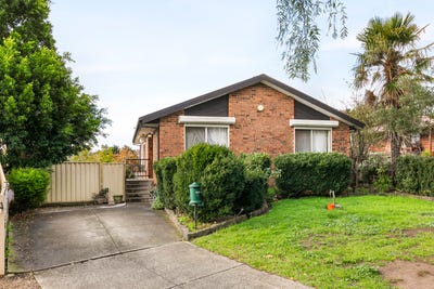 /international/au/41-ashleigh-crescent-meadow-heights-vic-151283660/