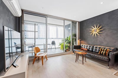 /international/au/212-185-morphett-street-adelaide-sa-151292156/