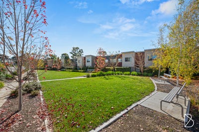 /international/au/46-167-mortimer-lewis-drive-greenway-act-151125432/