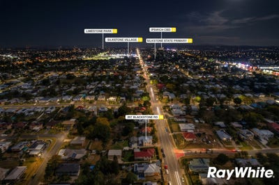 /international/au/207-blackstone-road-silkstone-qld-152195384/