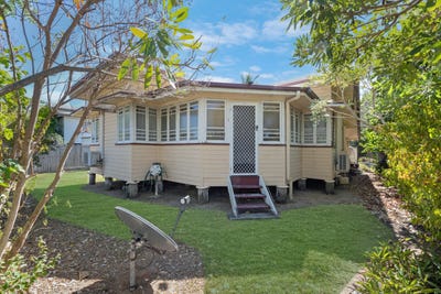 /international/au/55-dearness-street-garbutt-qld-151443172/